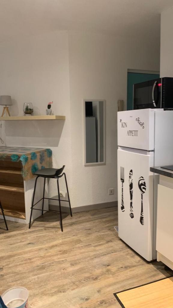 Studio 24M2 Intra-Muros Avinyon Dış mekan fotoğraf
